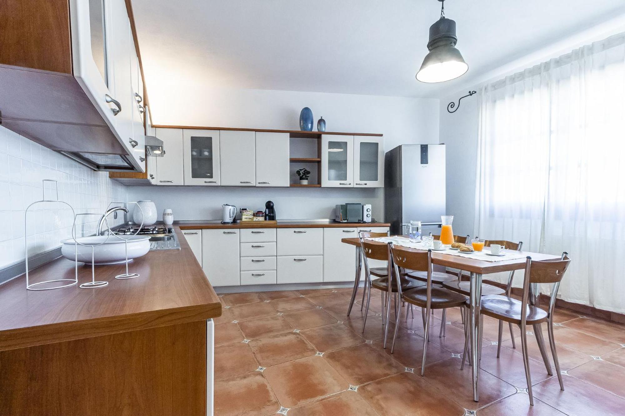 Exclusive Roth Apartments Сасари Екстериор снимка